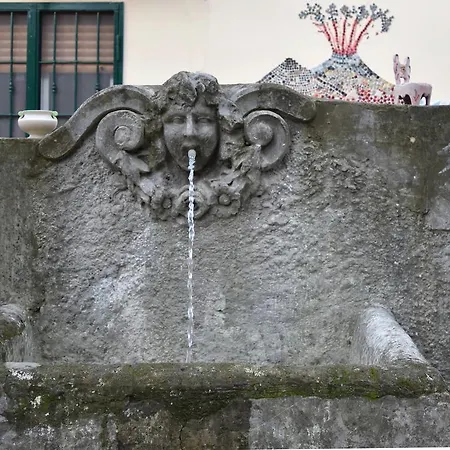 Esmeralda * Portici