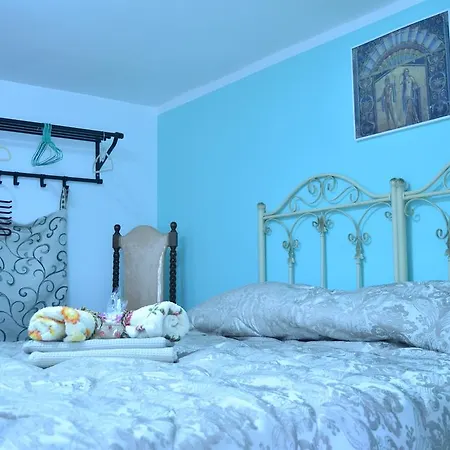 Bed & Breakfast Esmeralda Portici